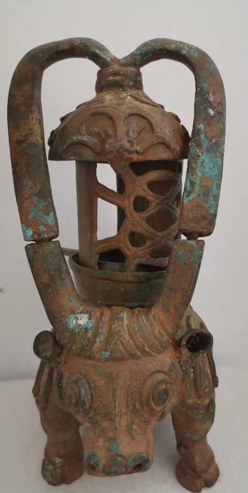 千年岁月一牛灯