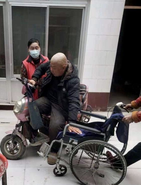 章丘区绣惠街道：五一期间不“打烊” 网格发挥大光芒