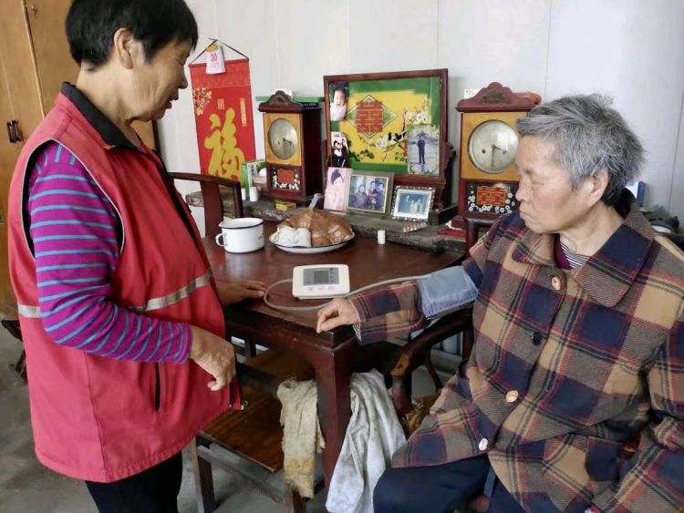 章丘区绣惠街道：五一期间不“打烊” 网格发挥大光芒