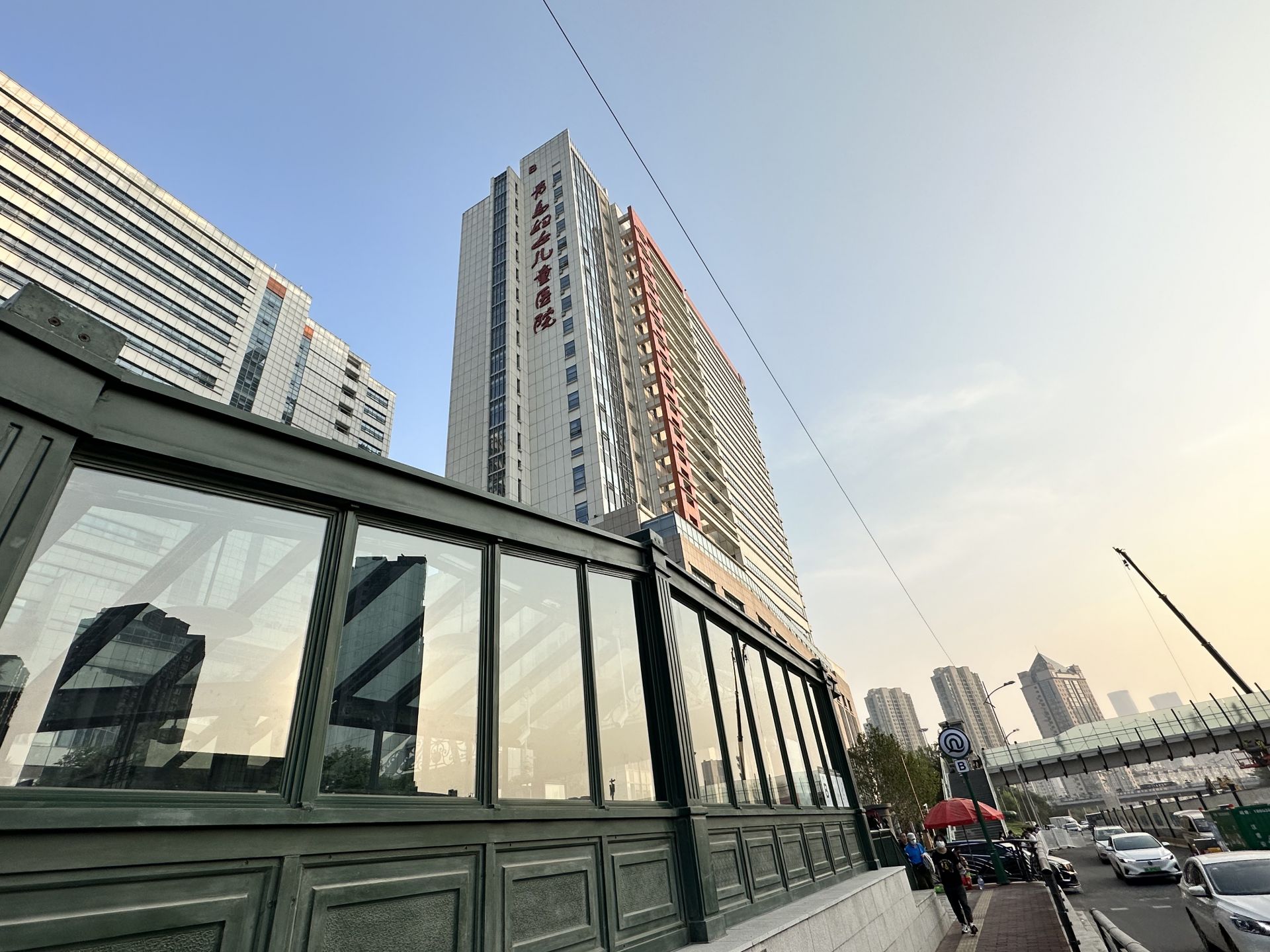 地铁三期建设打通关键点攻坚硬骨头