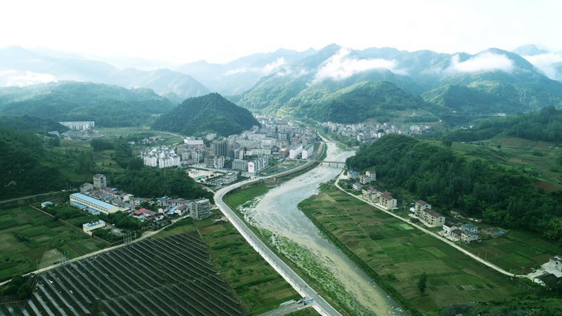 湖北房县大木厂镇发挥党组织引领作用强化合作社创业就业能力