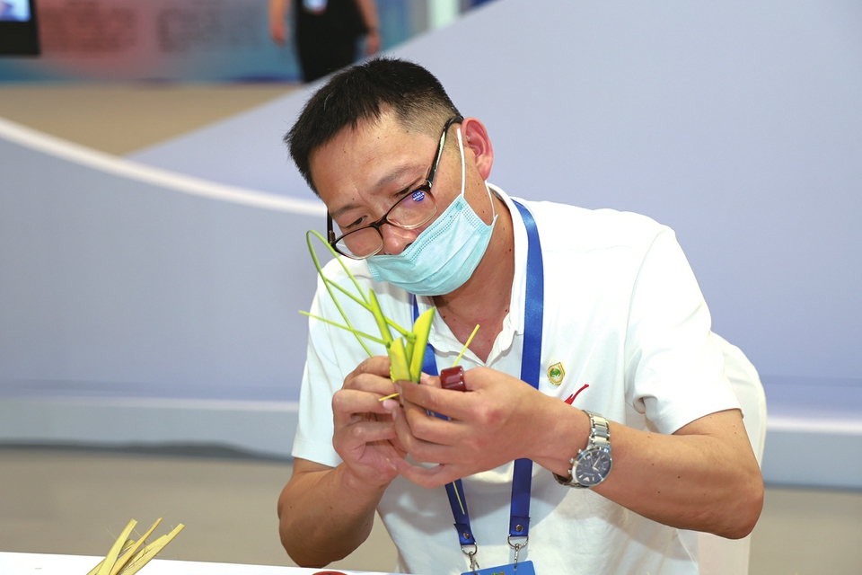 万人观展 见证技能之光
