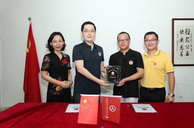 海豚邦公益基金资助公益图书馆学习方法