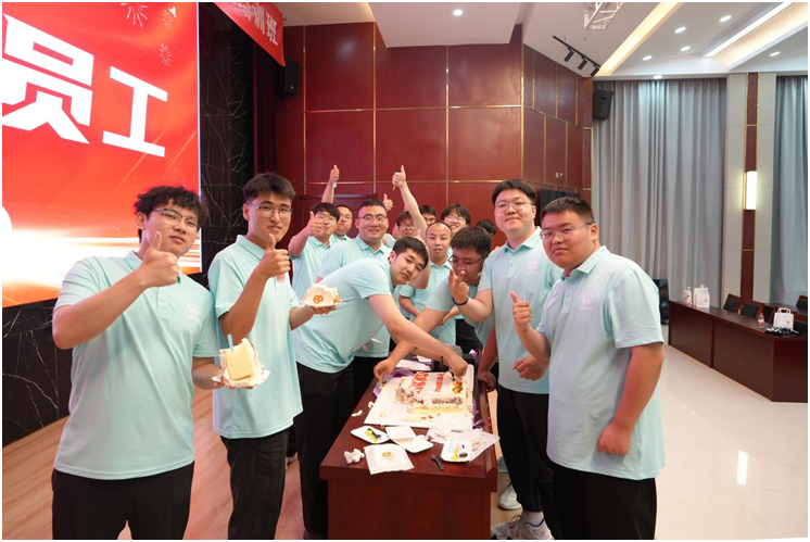 中铁上海局四公司2024届新员工入职培训圆满结束_企业家日报网_企业家