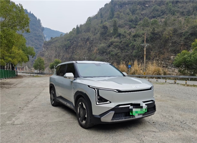 起亚EV5真实用车体验：十来万纯电SUV